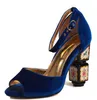 Azul Royal Vintage Sandálias De Veludo para Mulheres Chunky Heels Mulheres Sapatos 2017 Moda Tira No Tornozelo de Salto Alto sandálias de verão