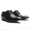 남성 Derby 신발 정품 가죽 비즈니스 캐주얼 신발 Pleated Pointe Toe Dress Shoes 디자이너 브랜드 Wedding 신발 메탈 로고 V