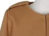 ゴージャスなキャメルカラーウールのカシミヤ・クール・ケープジャケットMODミリタリースイングノースリーブのミニマリストコート
