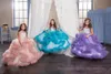 Arabiska 2017 Sheer Neck Floral Flower Girl Dresses for Wedding Crystals Tiers Child Pageant Dresses First Communion Dresses Custom Gjorda