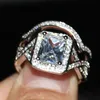 4CT Princess Cut Luxury Jewelry 10kt White Gold Filled Topaz Cz Diamond Diamonique Bröllopsförlovningsringar Set för Women360s