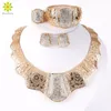 Mode fina smycken uppsättning för bröllopsguldpläterad full kristallhalsband örhängen armband ringar set kostymtillbehör