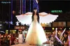 Ali indossabili personalizzate Ala gonfiabile da 2 m di angelo bianco per palcoscenici e feste