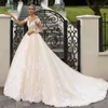 Bescheiden lange mouw trouwjurken Sheer halslijn open rug kant geappliceerd bruids jurk 2018 land tuin baljurken