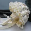 Hela elfenbenskräm brosch bukett bröllop bukett de mariage polyester bröllop bukets pärla blommor buque de noiva5066940