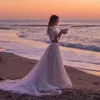 Vestidos de novia de dos piezas Lihi hod 2018 Apliques de encaje Vestido de novia Tren de barrido Crystal Spring Beach Jewel Neck Beads Vestidos de novia