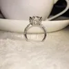 Vecalon 2016 Ny romantisk blomma Kvinnlig ring 3CT Simulerad diamant CZ 925 Sterling Silver Engagement Bröllopsband Ring för kvinnor