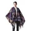 2017 Etniczne Geometryczne Szal Kobiety Czechy Cashmere Tassel Poncho Aztek Long Pashmina Kimono Dzianiny Capes Okładki Cardigan