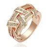 Weave Crystal Ring för kvinnor Mode Hot New Lady Smycken Koreansk stil Partihandel Mix Colors Presentfest