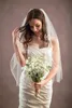 NOUVEAU Hight Quality Voile Bridal Veils pas cher Romantique One Couch-poignet Blanc Ivoire Coupe coupe avec Perle Pièces de tête de mariée pour robes de mariée
