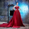 Eleganckie Dark Red Prom Dresses 2017 Koronka Aplikacja Satin Sweep Pociąg Suknie Wieczorowe Saudyjskie Formalne Party Dresses Custom Made Custom