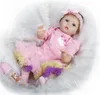 Livlig 22 tums tyg kropp mjuk silikon återfödd spädbarn docka mode nyfödd realistisk baby leksak bär söta kläder