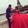 أحدث الكرة ثوب فساتين Quinceanera حبيبته يزين الترتر مطرز تول الطابق طول مشد debutante الحلو 16 فساتين