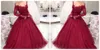 Lacet Off épaule Prom Robe Perles à manches longues Zipper Backless Red Tutu Tulle Party Robe jolie femme pas cher