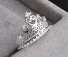 Vacker Princess Smycken Plating 925 Sterling Silver Crown Crystal Diamond Ring Zircon Lyxig Bröllop Ring Storlek US7 / 8