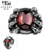 Retro Fashion 316L roestvrij staal Antieke Evil Eye Ring Animal Claw Ring met grote Ruby Stone -sieraden voor mannen