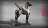 Messingpferdskulptur implizierte Bedeutung "schnell steigen in der Welt" Höhe 36 cm Breite 25cm Dicke 15 cm kreatives glückliches Verzierungspferd