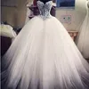 Corset Ball Gown Wedding Dresses Sweetheart Pärled Crystal Tulle Bling Bröllopsklänningar LACE-UP Back Custom Made Dress Arabic249V