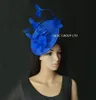 Nuovo arrivo. sinamay cappello fascinator della piuma per la Melbourne Cup, Wedding.Kentucky derby, blu Races.royal, nero, rosa caldo, rosa corallo.