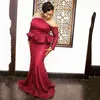 Plus Size Sul Africano Vestidos de Baile 2018 Vermelho Escuro Mangas Compridas Lantejoulas Vestidos de Noite Sheer Neck Peplum Sereia Mulheres Vestidos de Festa