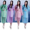 200PCS Engångs Raincoat Adult Nödvattenskyddad huva Poncho Travel Camping måste regna unisex grossist za0721