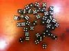 Petits coins carrés dés 10mm dés noirs avion modèle conception dés Puzzle Boson Miniature 3D accessoires Souvenir décoration 100 pièces/ensemble # F5