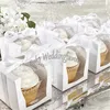 Ücretsiz Kargo! Yeni! 100 adet / grup! "Tatlılık Işık" 9x9x9 cm Cupcake Kutuları Düğün Iyilik Kutuları Parti Beyaz Tatlı saten Kurdele ile Şeritler