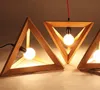 Lámpara colgante triangular minimalista, accesorio de iluminación colgante led de madera, portalámparas E27 para decoración de bar y restaurante