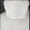 女の子チュールレースの幼児の幼児のページェントの花の女の子のドレスの結婚式と誕生日のための高品質の白い最初の聖体拝領のドレス