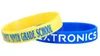 Blow dans l'écran sombre Impression de bracelets en silicone Band de bracelets personnalisés avec pantone numéro de sport promotionnel adulte Bracelet en gros