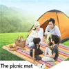 2016 12 colores Oxford tela impermeable Picnic Mat alfombra manta a prueba de humedad Camping al aire libre playa viaje barbacoa