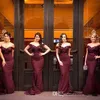 Billiga Vestidos 2016 Long Lace Bridesmaid Dresses Burgundy Off Shoulder Beads Mermaid Bridesmaid Dress for Weddings Satin Maid of Honor Gowns