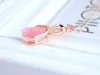 Vrouwelijke charme waterdruppel roze / paarse kettingen hangers sieraden kettingen kristal vrouwen fijne juwelen hanger met steen