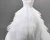 Krótkie z przodu długie sukienki ślubne Nowe projekty kryształy marszki piórowe tiul wysokie niskie suknie ślubne vestido de noiva real po 2833