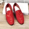 The British pointed shoes breathable Korean suede leather shoes men's hair stylist scrub lazy shoes loafer men flat shoes