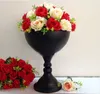 черные цветочные вазы для свадьбы