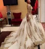 Ivoire Tulle Or Dentelle Appliques Robes De Mariée Arabe Avec 3/4 Manches Longues 2017 V Cou Perlé Paillettes Robes De Mariée Plus La Taille EN9273