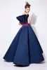 Abiti da sera in pizzo 2017 Off The Shoulder Ricamo Azzi e Osta Ball Gown Prom Dresses Una linea Abiti da sera celebrità dell'Arabia Saudita