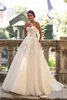 Strapless Light Champagne Lace Applique Kristaller Bröllopsklänning med färg A-Line Bridal Dress Casamento Vestido Noiva Curto