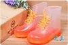 2016 Crystal Jelly Shoes Flat Martin Rainboots أزياء منظور شفاف أمطار أحذية المياه أحذية Water Women's Allad Color RA276B