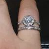 Bohemian 10kt vitguldfylld rund CZ Simulerad diamant Ringar Set Bröllop Brudband Juvelerare för kvinnor 2-i-1