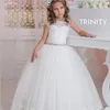 2019 Cap Sleeves Crystals Lace Tulle Flower Girl Dresses Vintage Child Pageant Dresses Beautiful Flower Girl Wedding Dresses