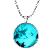 Collier de bijoux de Noël à la mode Chaîne de perles en acier inoxydable Père Noël Cerf flottant médaillons noctiluceux Colliers pendentif pour femmes