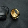 Anello esagonale Hip Hop con micro pavé di strass ghiacciato Anello esagonale in acciaio inossidabile al titanio riempito d'oro IP per uomo