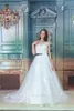 2017 Biały Sweetheart Koronki Suknie Balowe Suknie Ślubne Organza Aplikacje Kwiaty Zroszony Kwiaty Tanie Lace Up Plus Size Bridal Suknie BM49