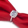 Verlovingsringen 18K White Vergulde 3CT Zirkoon Kussen Halo Diamond Ring voor Dames Sterling Zilveren Sieraden