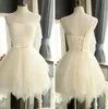 New Arrival Bez Ramiączek Klejnot Tulle Light Szampana Druhna Dresses Kolana Długość Brides Maid Druhna