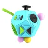 Giocattolo, fondi di raccolta all'ingrosso per Cube: un giocattolo in vinile, giocattolo da scrivania di alta qualità progettato, cubo di resistenza, spedizione gratuita DHL8344337