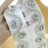 Sashes Bling Bling Crystals Bridal Belts 2017 Luxury Rhinestones WeddingSashes Satin Ribbon Organza美しいブライダルヘッドピースハンドバンド