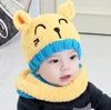 Cappello e sciarpa invernali per bambini Simpatici berretti lavorati a maglia all'uncinetto con gatto 3D per scaldacollo per bambini